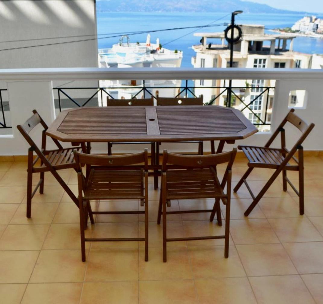 Andi Apartment Sarandë Exterior foto
