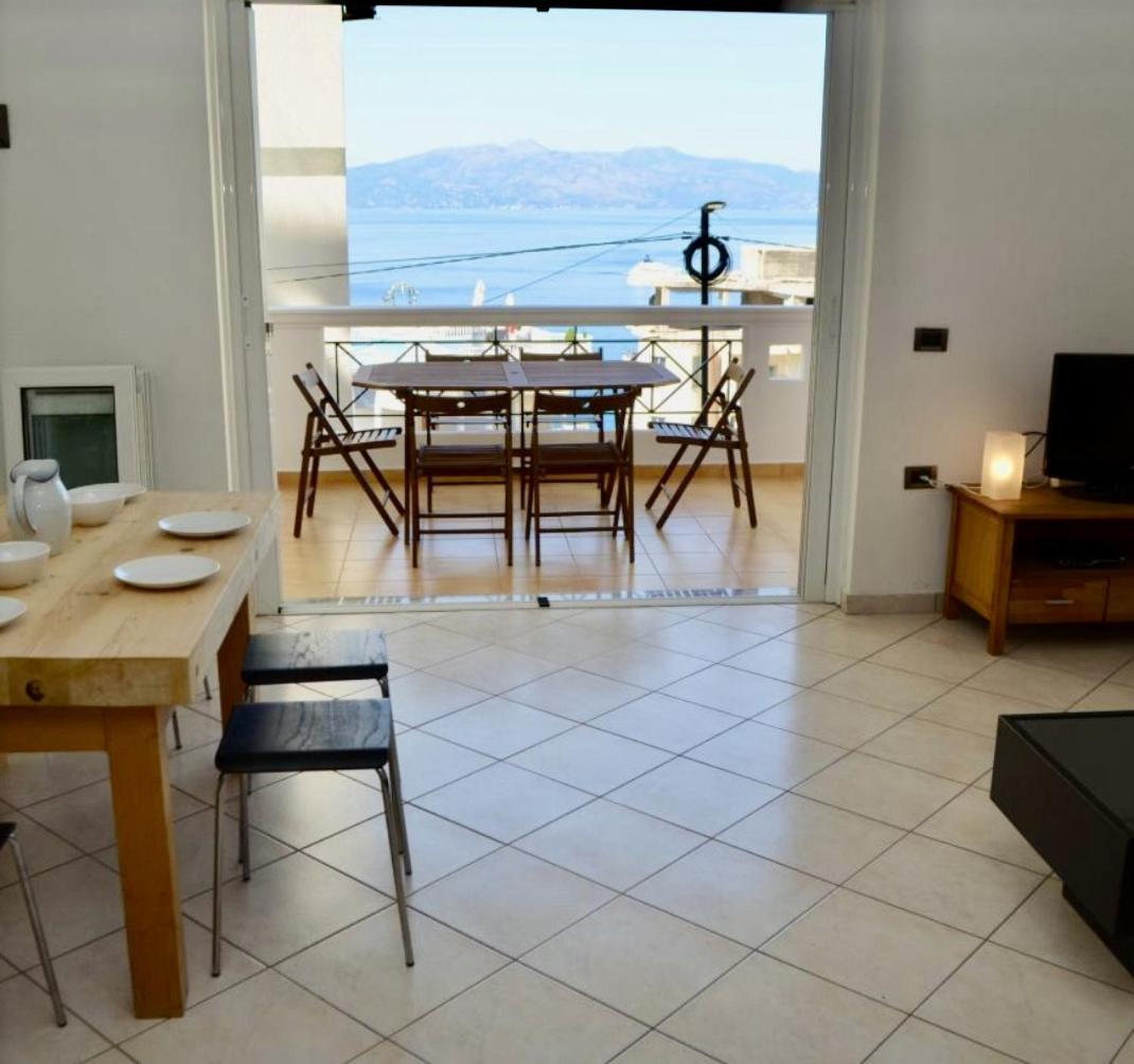 Andi Apartment Sarandë Exterior foto