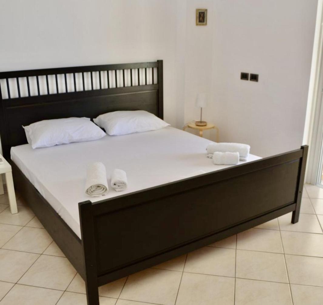 Andi Apartment Sarandë Exterior foto